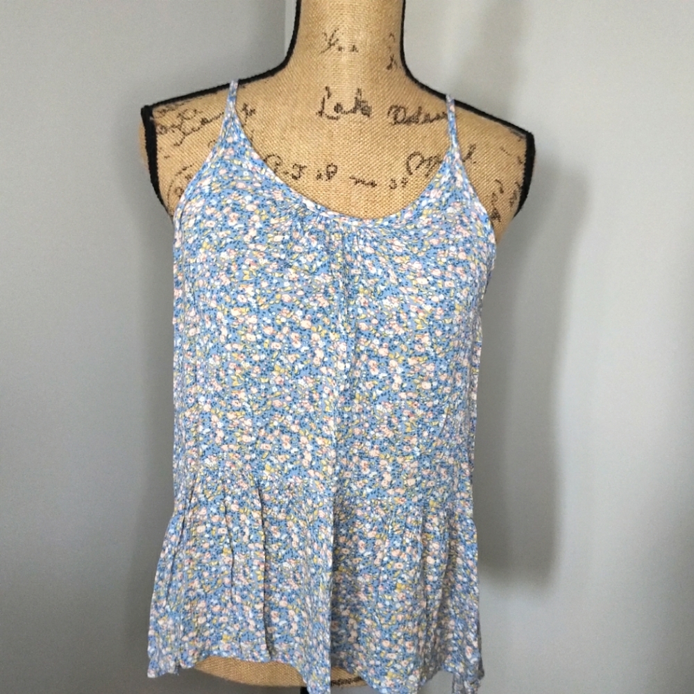 5/$25 Blue Floral Tank Small